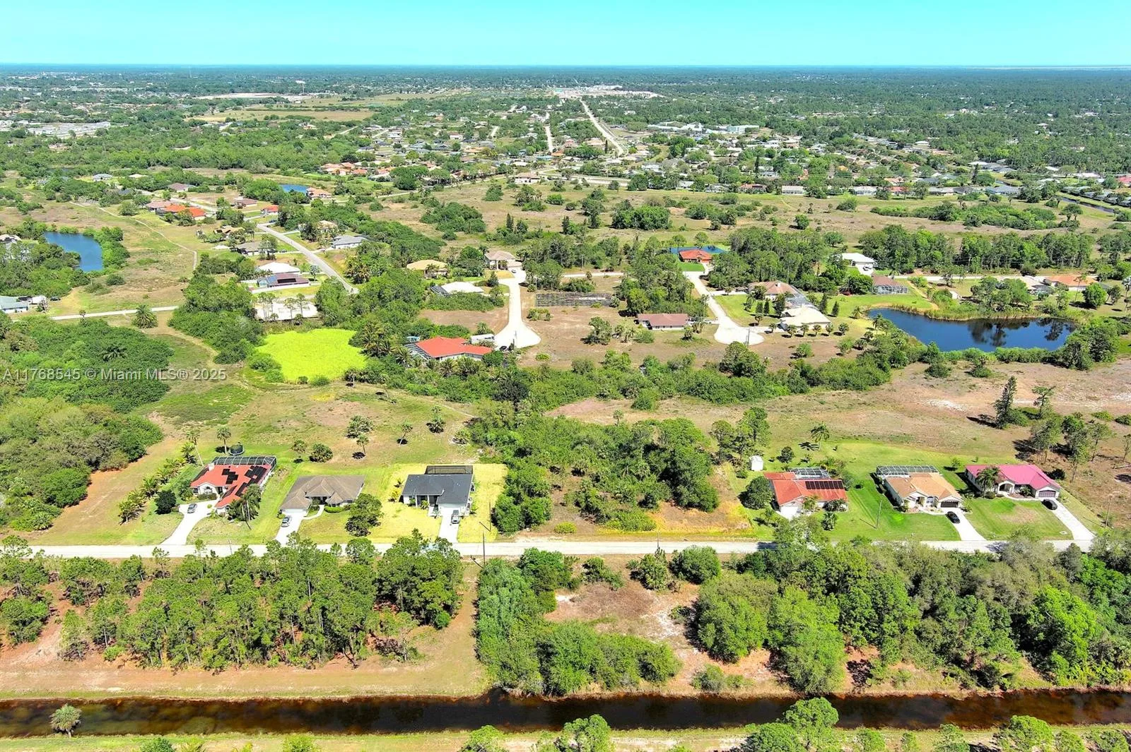 624 Charles Sise St E, Lehigh Acres, FL 33974