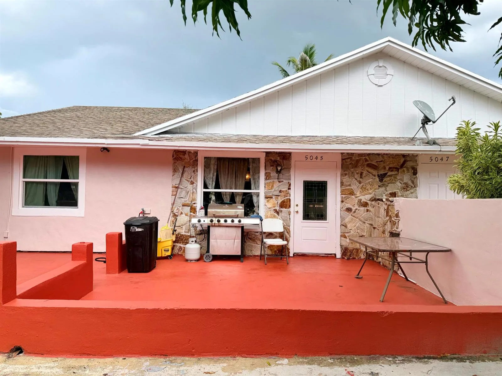 5045 SE DRIFTWOOD Avenue, Stuart, FL 34997