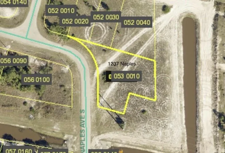 1237 Naples Avenue, Lehigh Acres, FL 33913