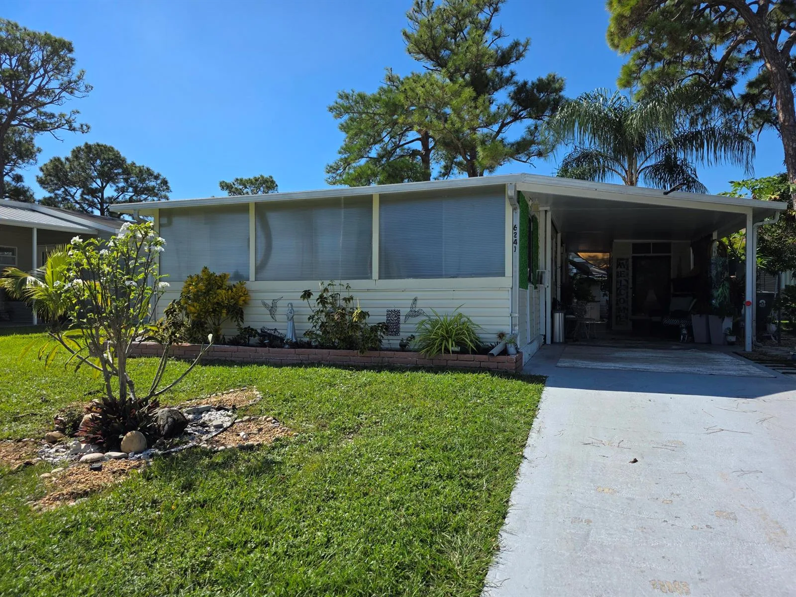 6241 Elm Lane, Lantana, FL 33462