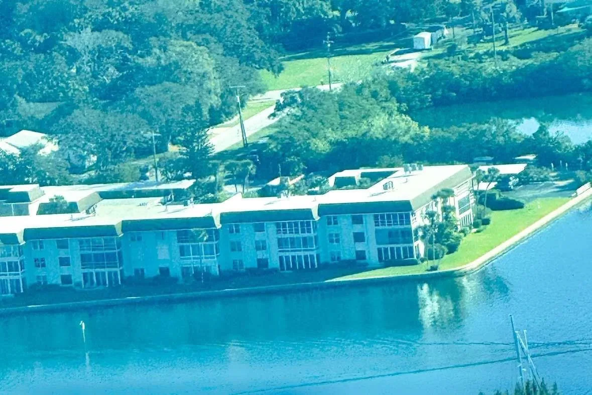 200 Greytwig Road # 213, Vero Beach, FL 32963