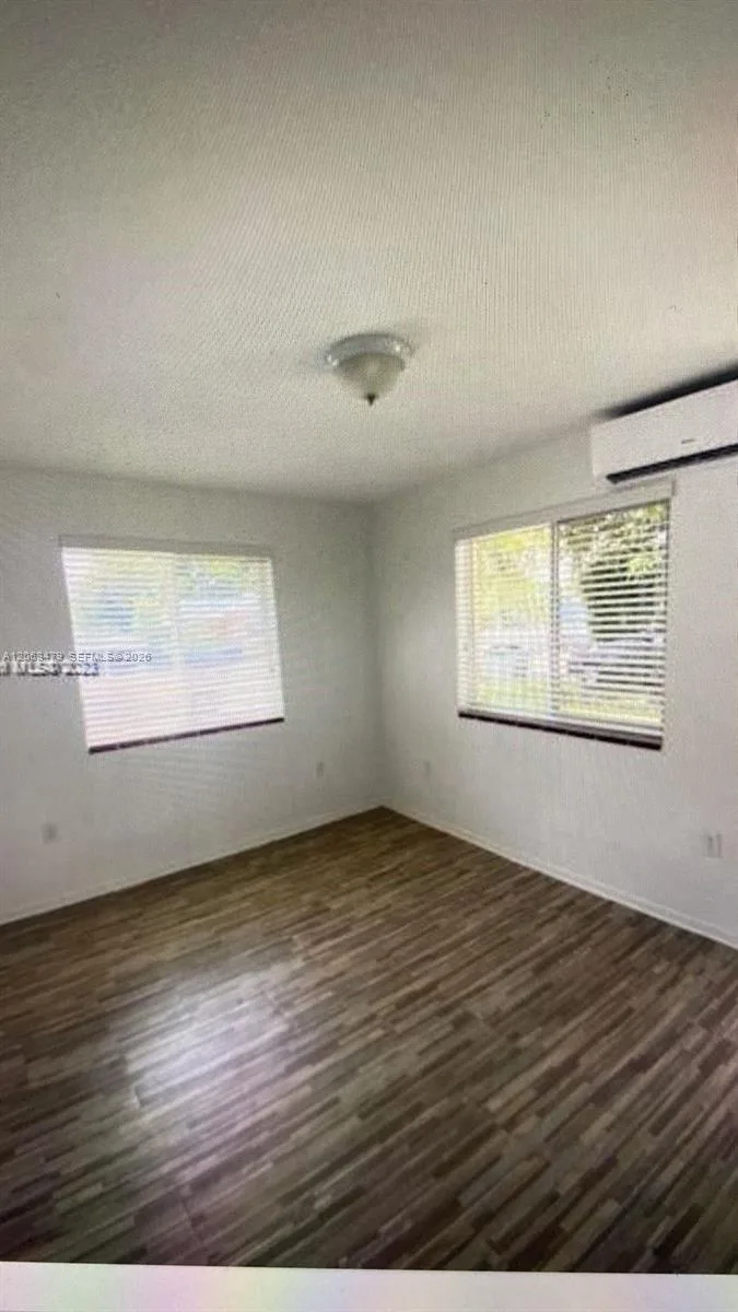 7637 NW 3rd Ave, Miami, FL 33150 photo 5