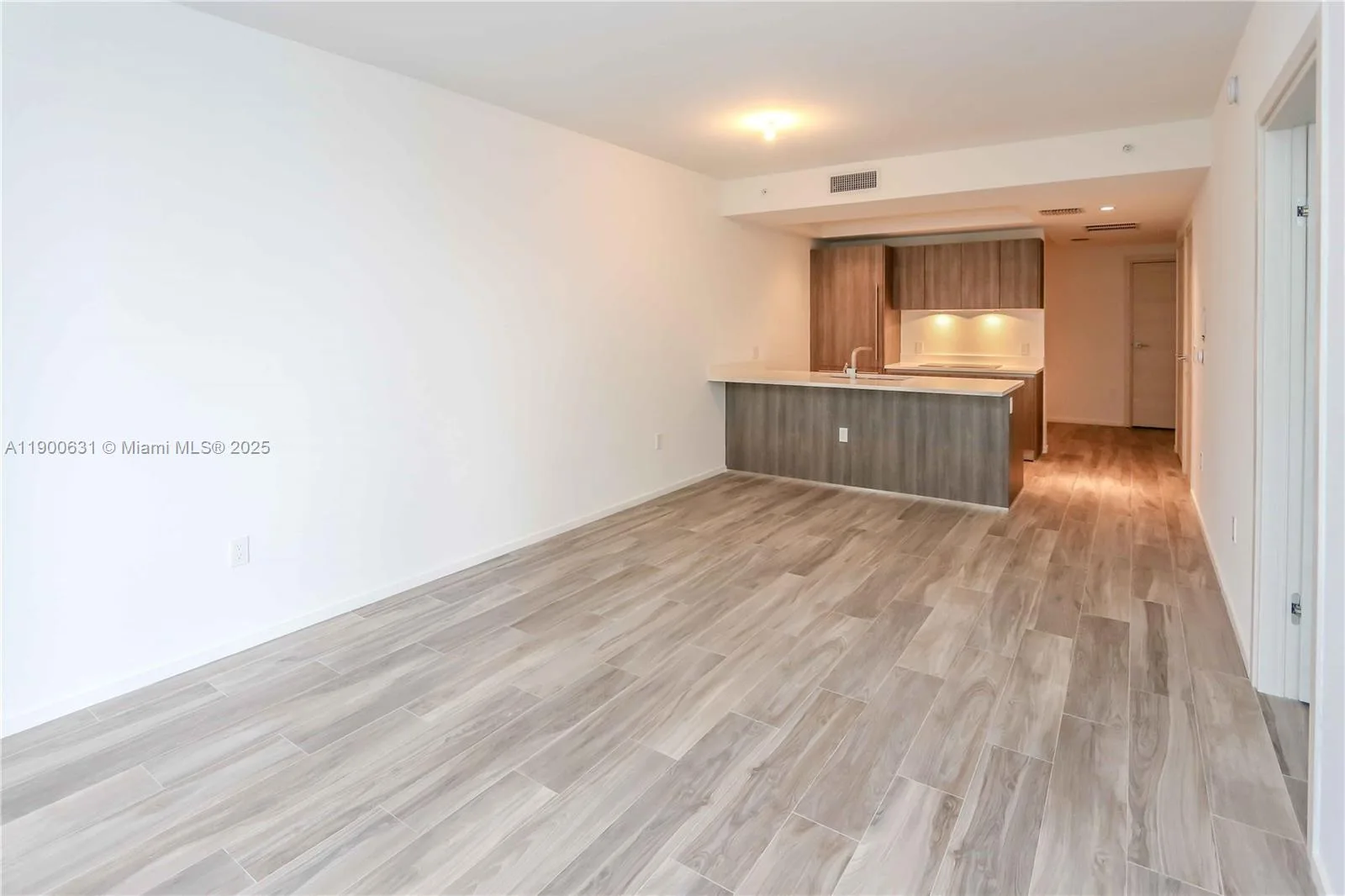 801 S Miami Ave # 3306, Miami, FL 33130