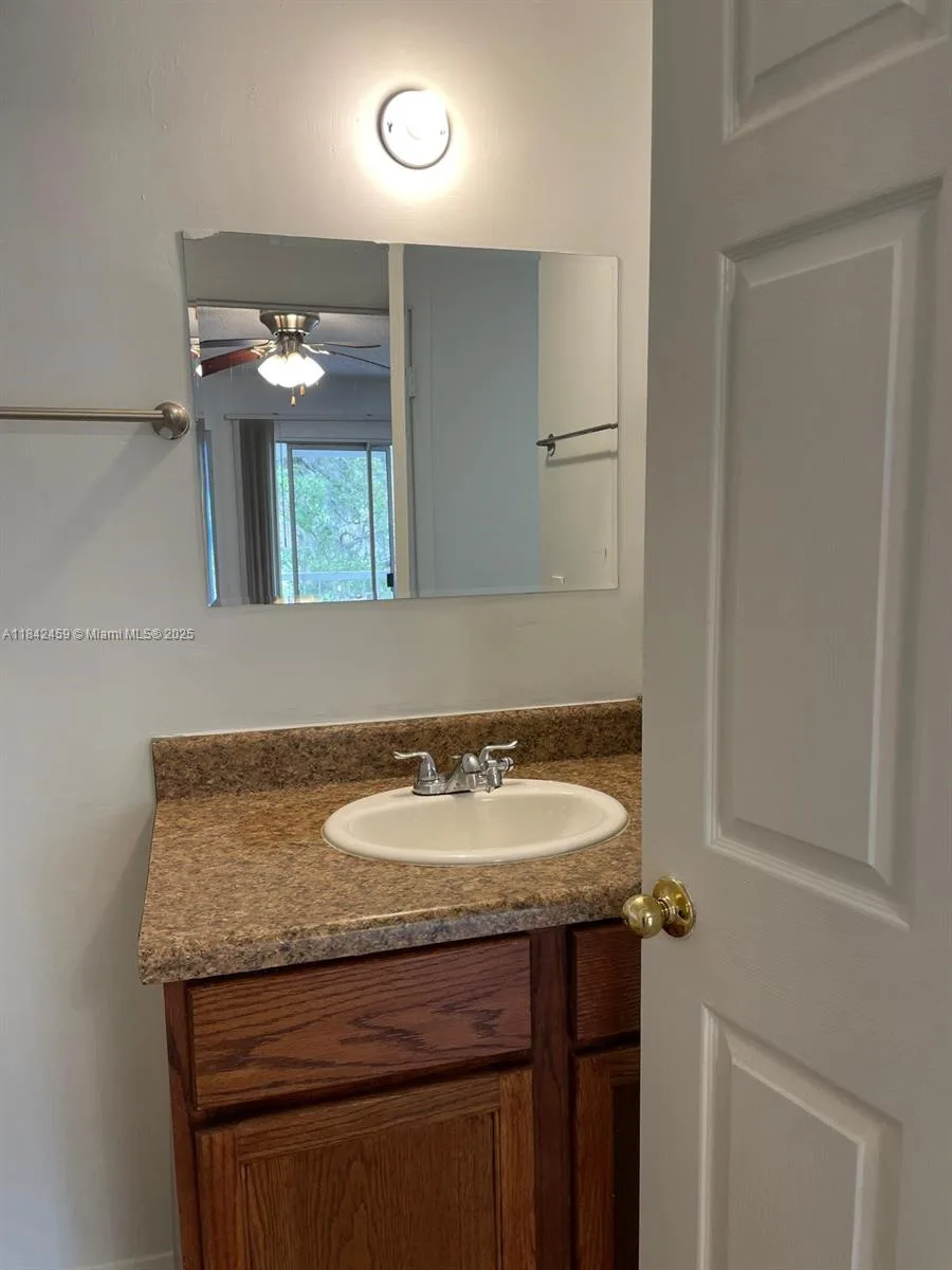 2569 Grassy Point Dr # 303, Other City - In The State Of Florida, FL 32746 photo 3