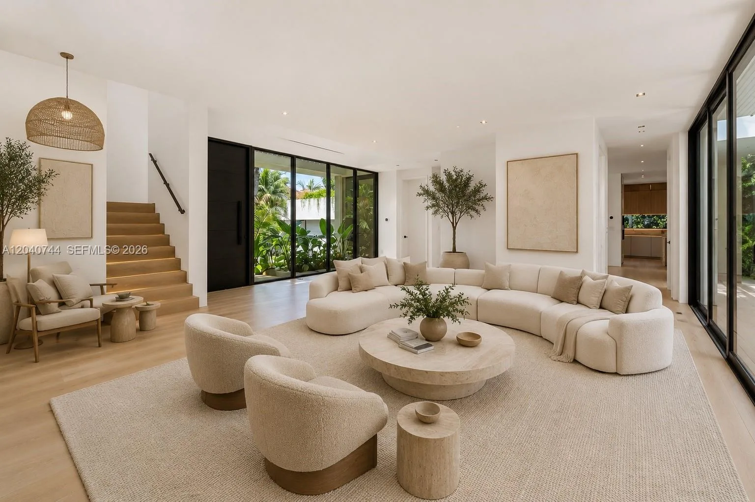 165 Hampton Ln, Key Biscayne, FL 33149 photo 4