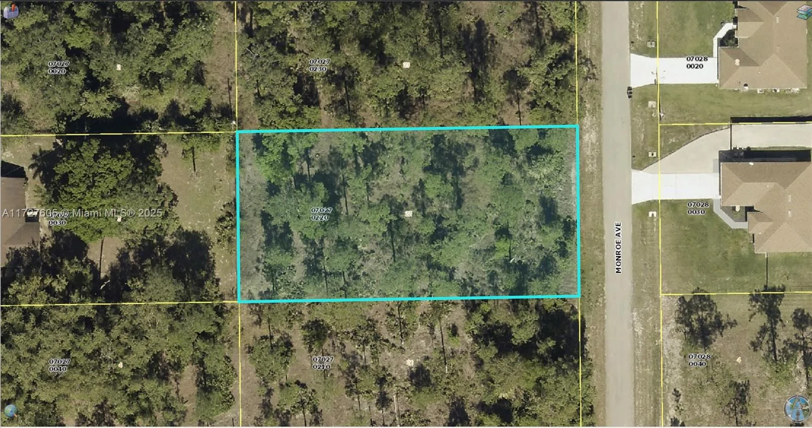 219 Monroe Avenue, Lehigh Acres, FL 33936