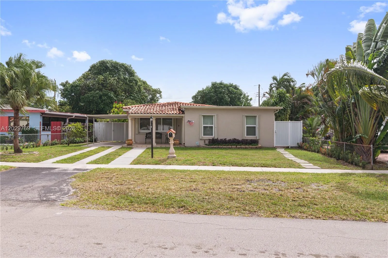 210 E 61st St, Hialeah, FL 33013