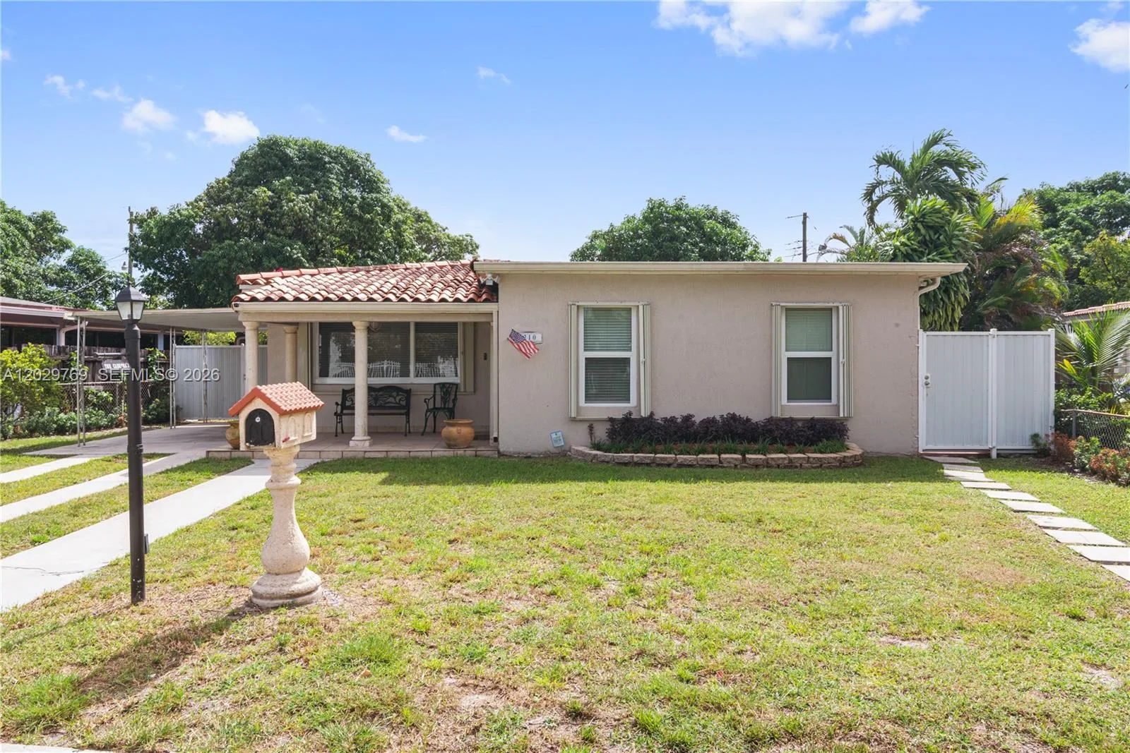 210 E 61st St, Hialeah, FL 33013 photo 2
