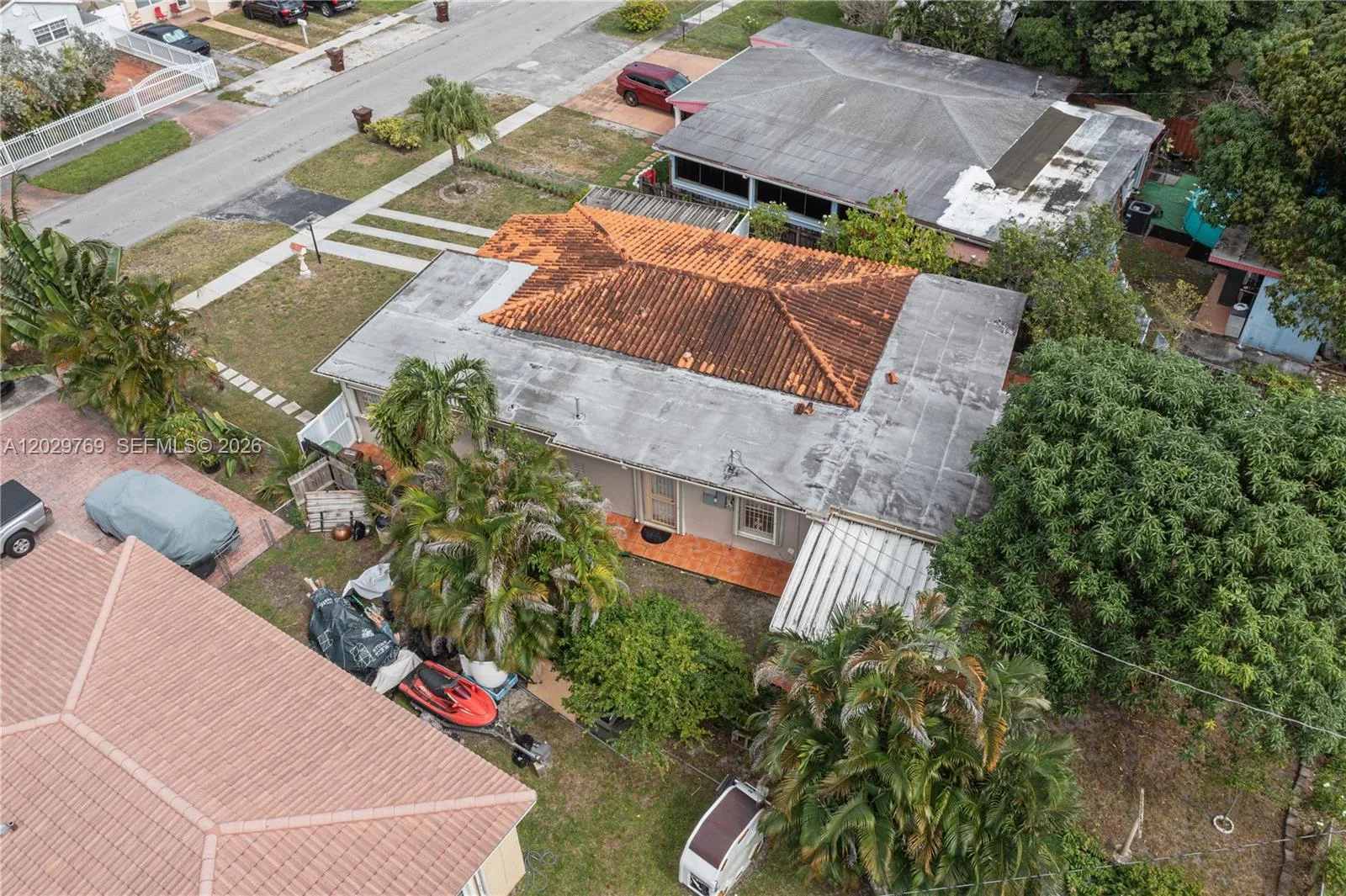 210 E 61st St, Hialeah, FL 33013 photo 4