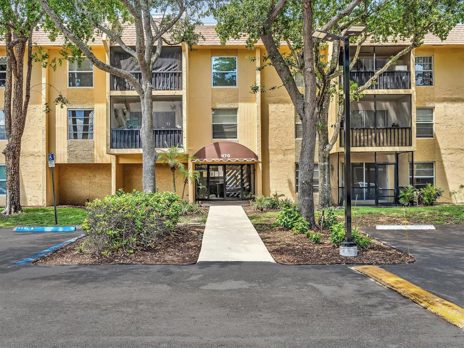 470 NW 20th Street, Boca Raton, FL 33431