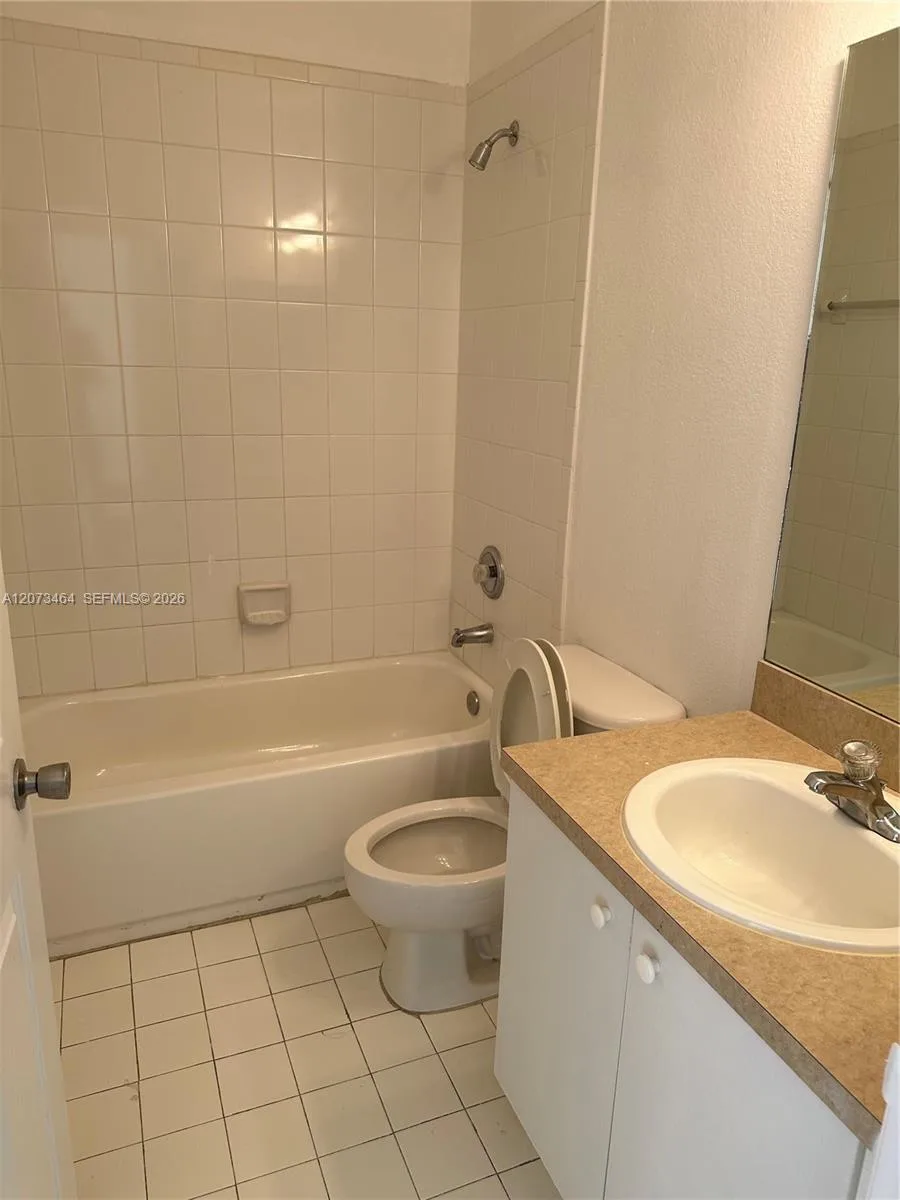 4513 Woodland Cir # 4513, Tamarac, FL 33319 photo 7