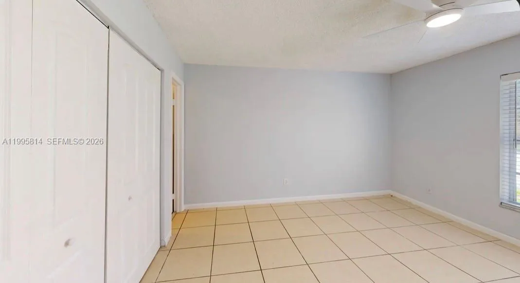 9481 W Fern Ln, Miramar, FL 33025 photo 7