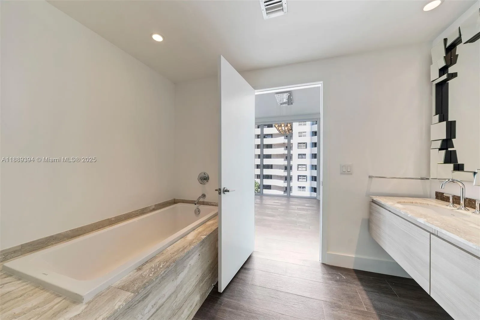 2900 NE 7th Ave # 301, Miami, FL 33137 photo 10