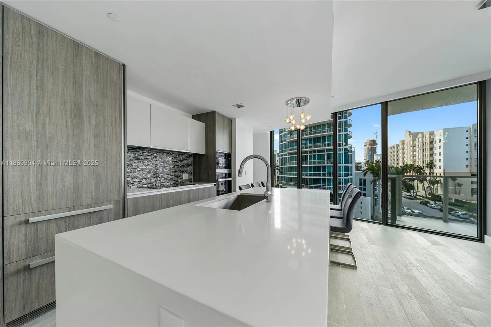 2900 NE 7th Ave # 301, Miami, FL 33137 photo 4