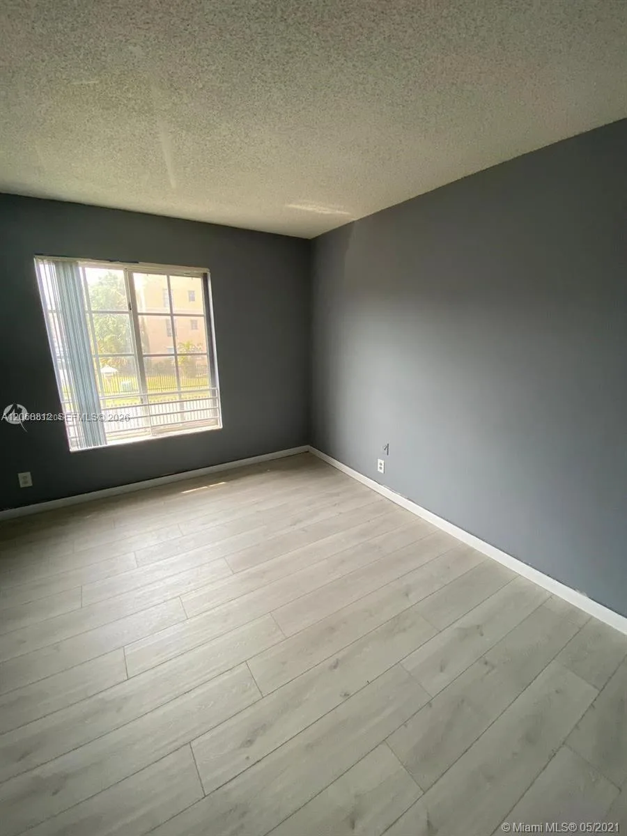 5241 Geneva Way # 203, Doral, FL 33166 photo 4