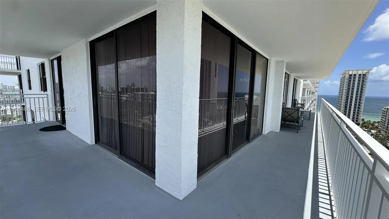 210 174th St # 1909, Sunny Isles Beach, FL 33160 photo 3