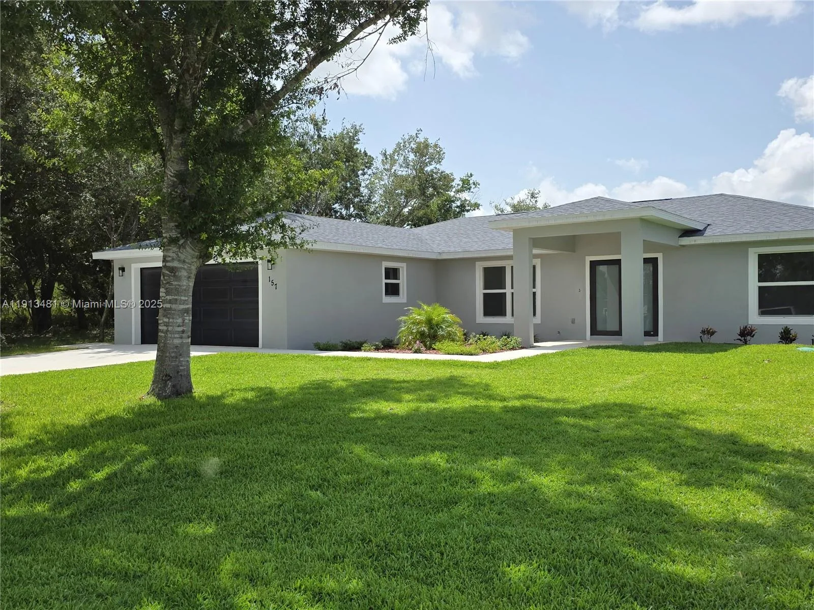 157 MANGO RD NE, Lake Placid, FL 33852