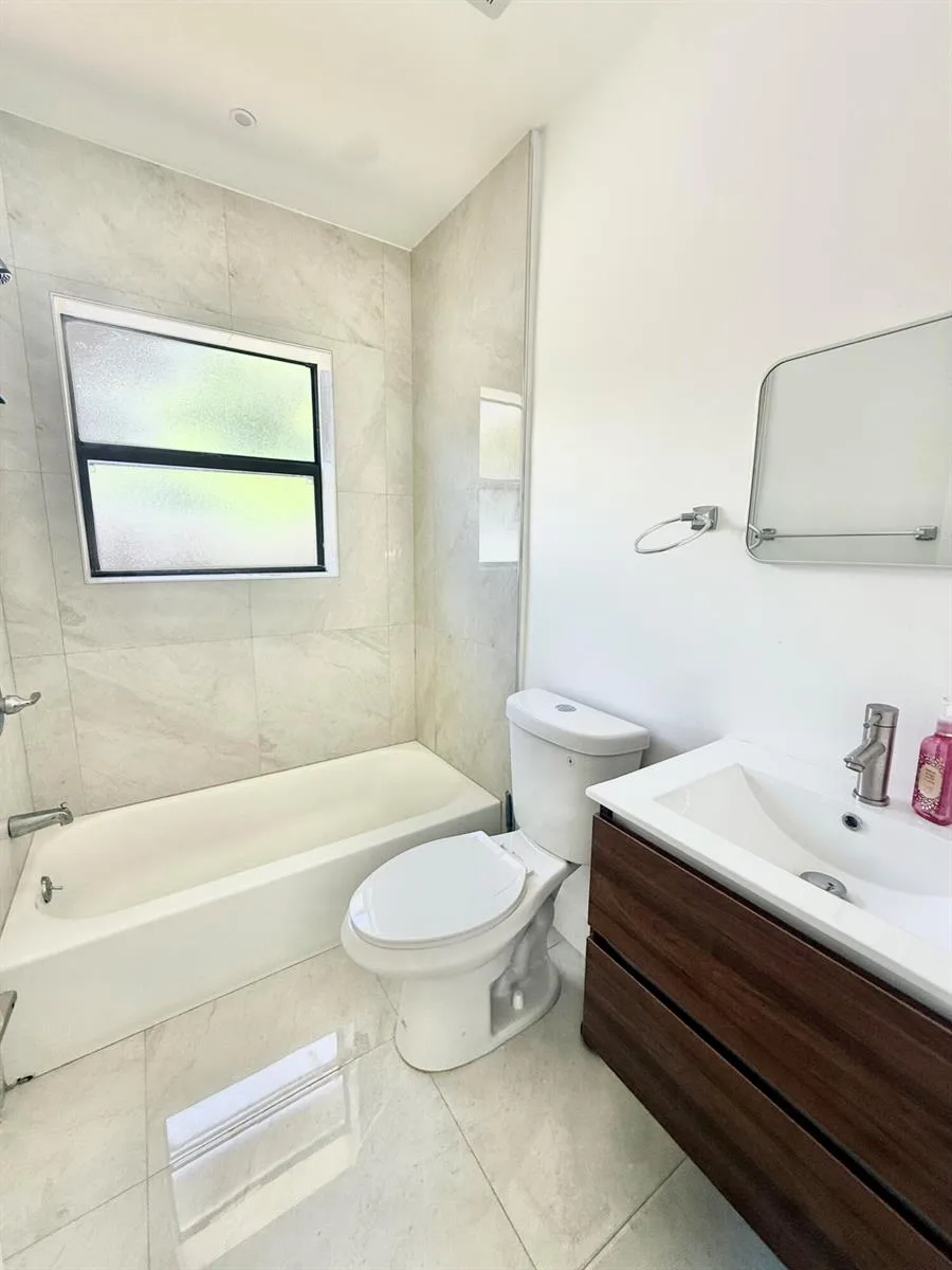 245 NE 1ST Terrace # 245, Dania Beach, FL 33004 photo 12