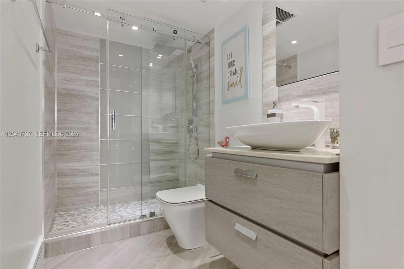 6061 Collins Ave # 8F, Miami Beach, FL 33140 photo 13