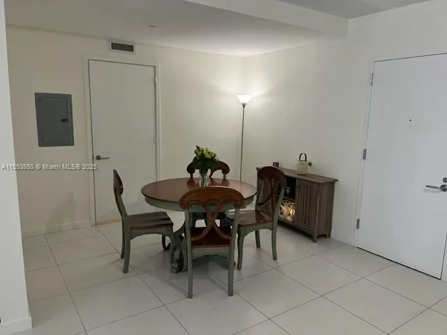 31 SE 6th St # 1606, Miami, FL 33131 photo 10