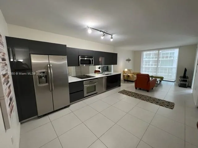 31 SE 6th St # 1606, Miami, FL 33131 photo 5
