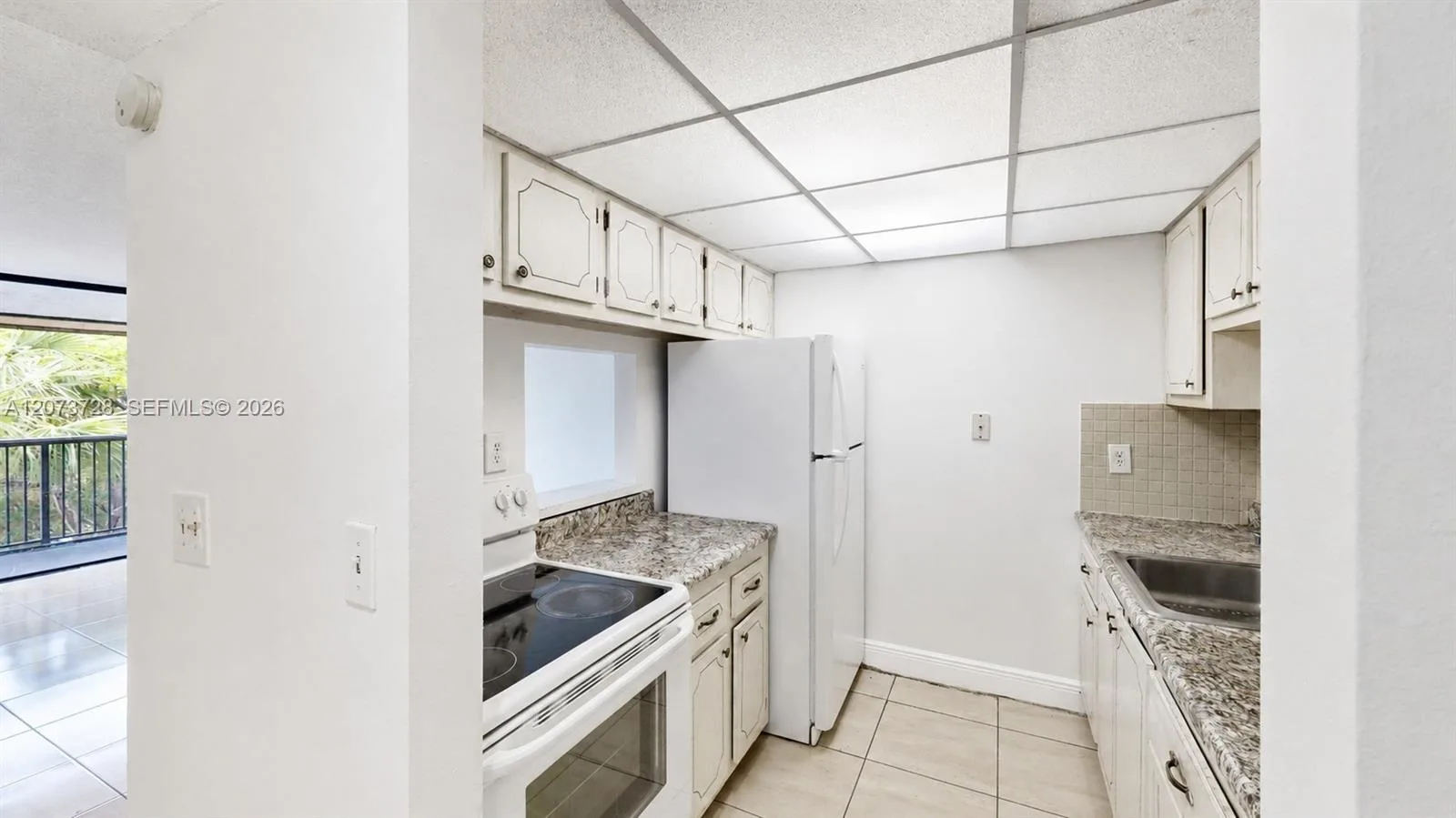 14201 N Kendall Dr # 401D, Miami, FL 33186 photo 3