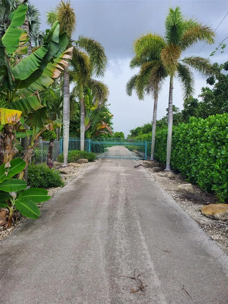 36490 SW 192nd Ave, Homestead, FL 33034