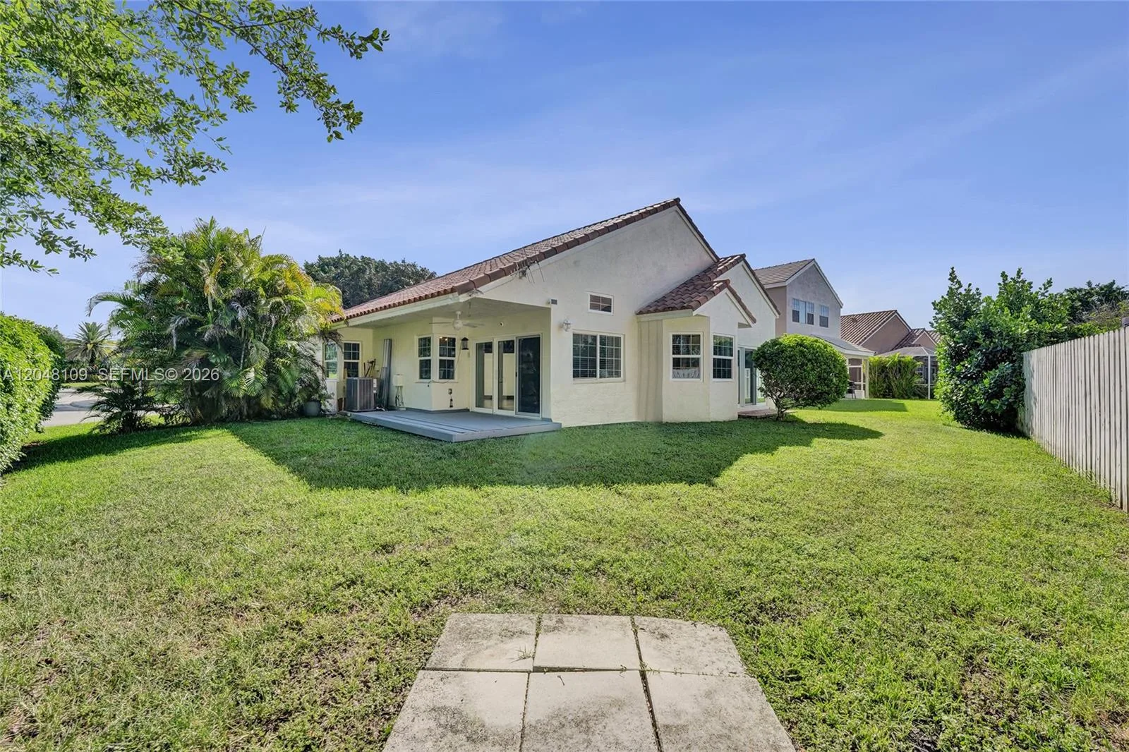 507 Bridgeton Rd, Weston, FL 33326 photo 12