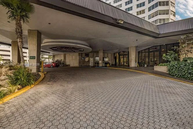 801 Brickell Bay Dr # 1262, Miami, FL 33131 photo 10