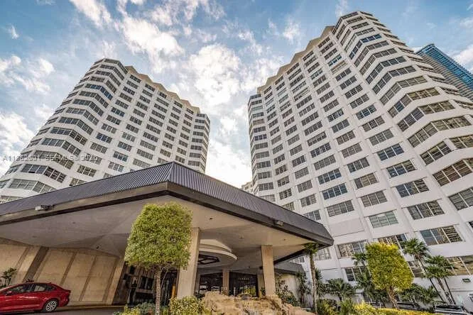 801 Brickell Bay Dr # 1262, Miami, FL 33131 photo 9