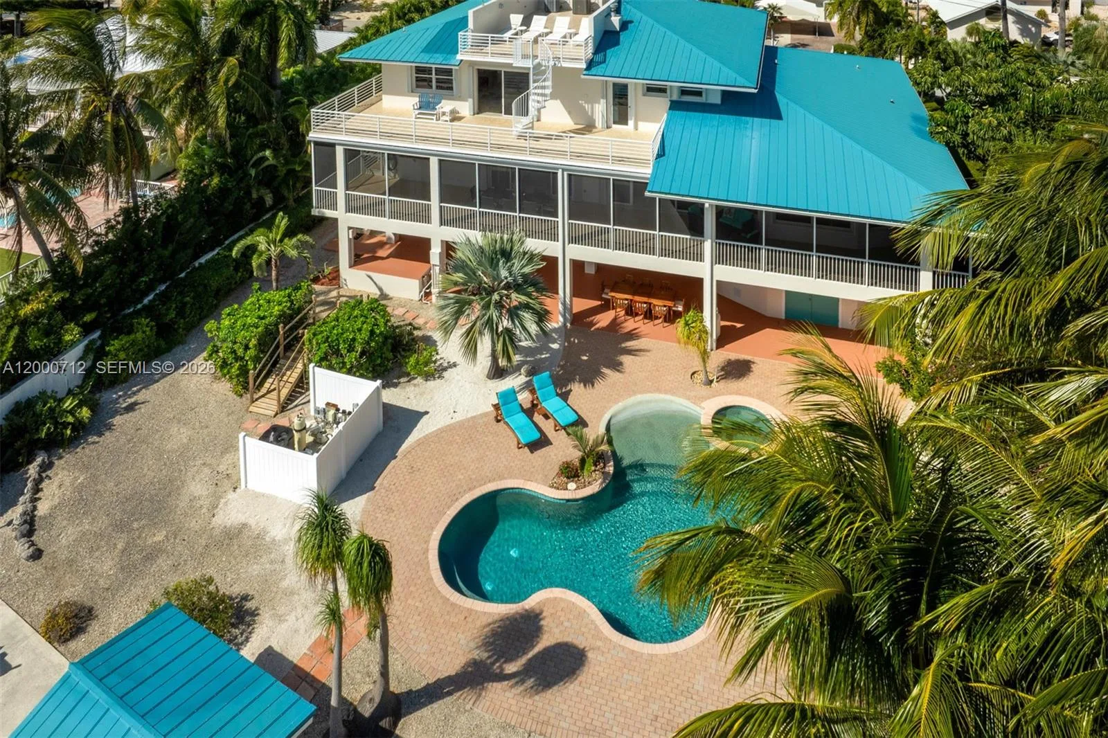 137 Sapodilla Dr, Islamorada, FL 33036 photo 5