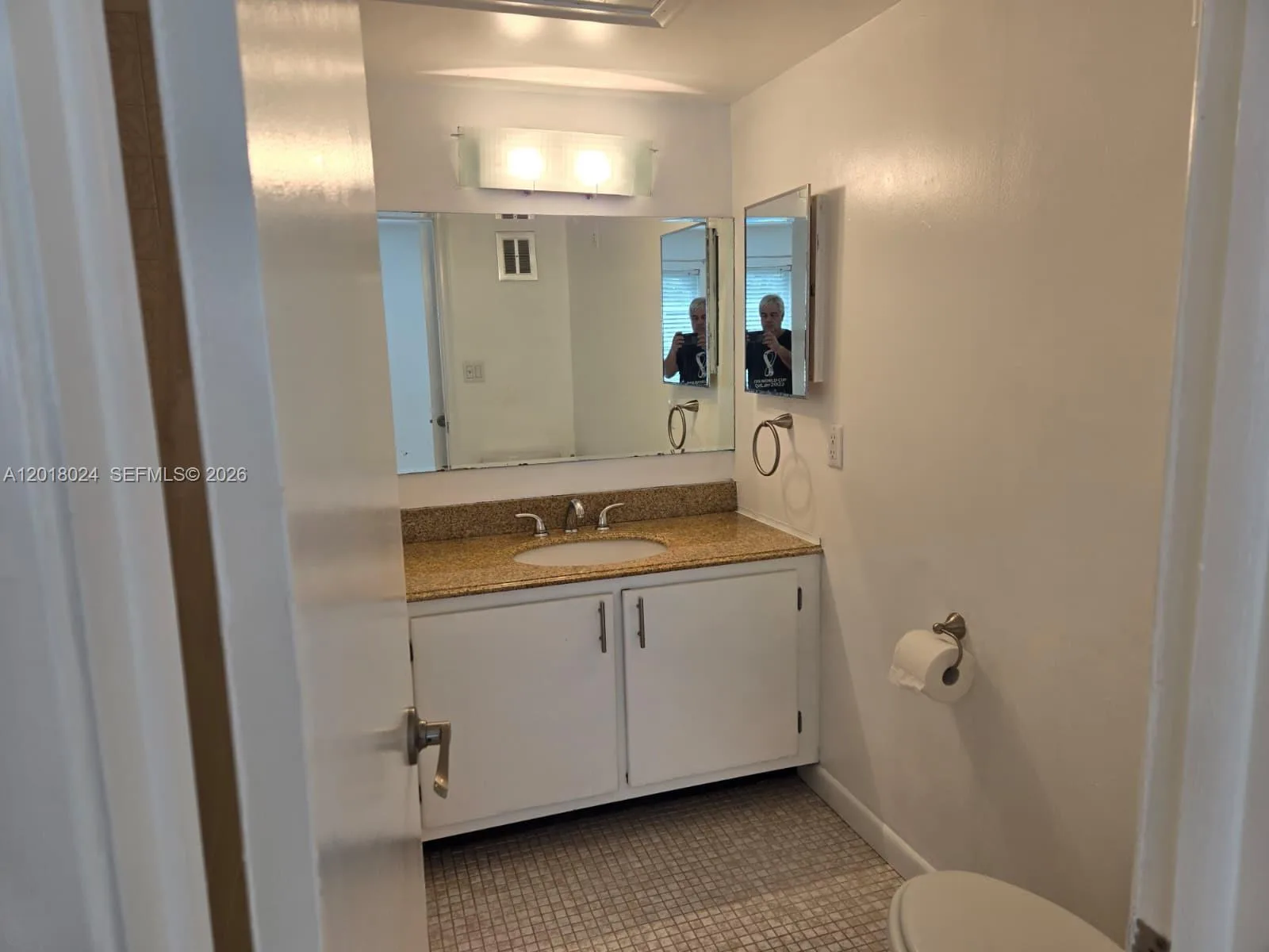 1950 N Andrews Ave # 208D, Wilton Manors, FL 33311 photo 11
