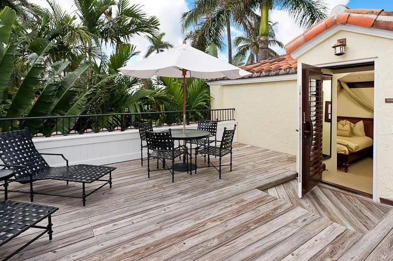 301 Australian Avenue # 306, Palm Beach, FL 33480