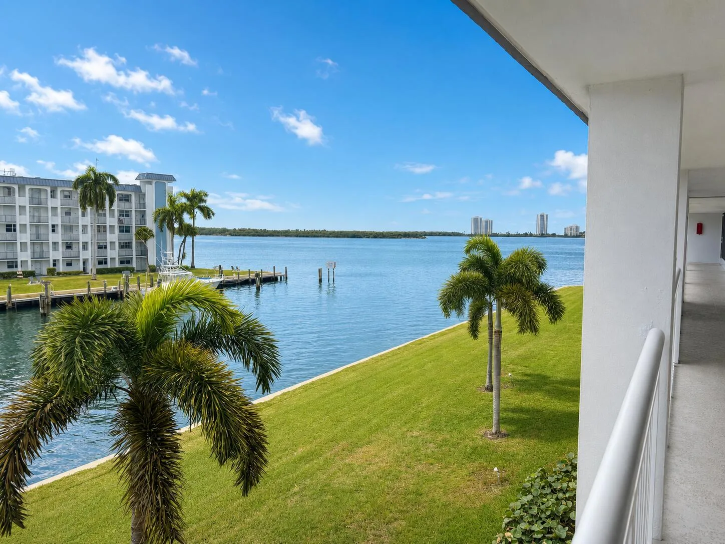 111 Shore Court # 302, North Palm Beach, FL 33408
