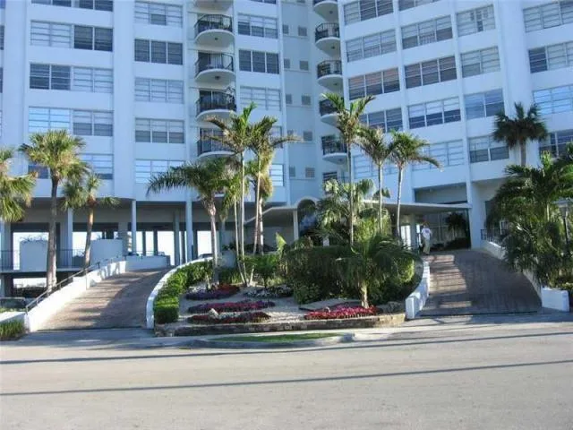11930 N Bayshore Drive N # 706, North Miami, FL 33181