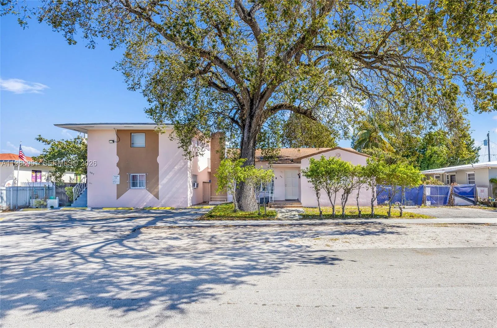 605 NW 34th Ave, Miami, FL 33125 photo 5