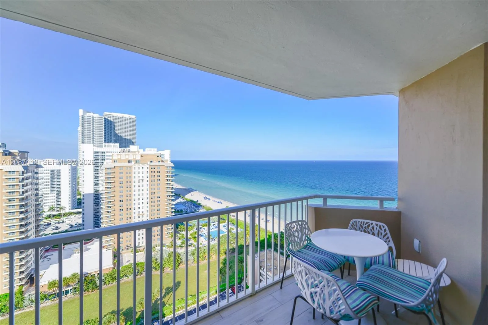 1950 S Ocean Dr # 20D, Hallandale Beach, FL 33009