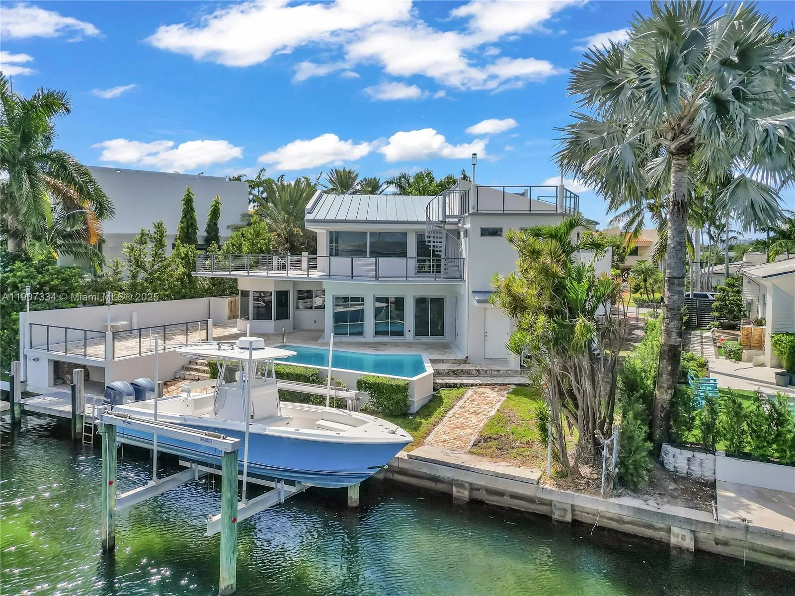 2089 NE 121st Rd, North Miami, FL 33181 photo 9