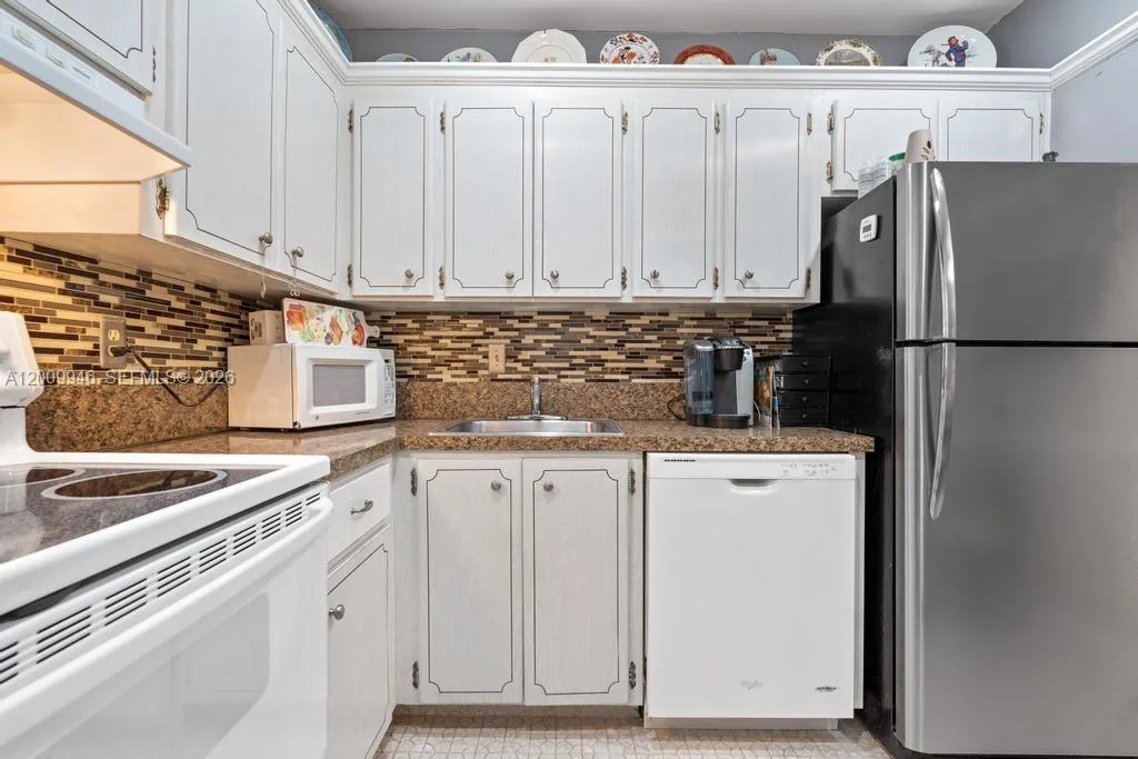 400 S Cypress Rd # 424, Pompano Beach, FL 33060 photo 12