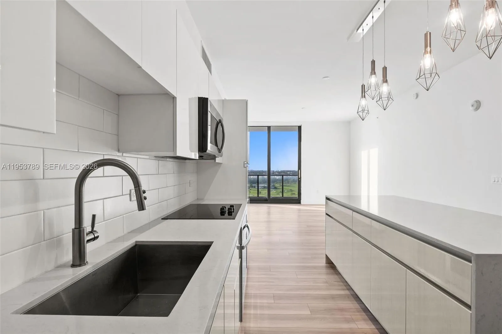 101 Diplomat Pkwy # 1703, Hallandale Beach, FL 33009