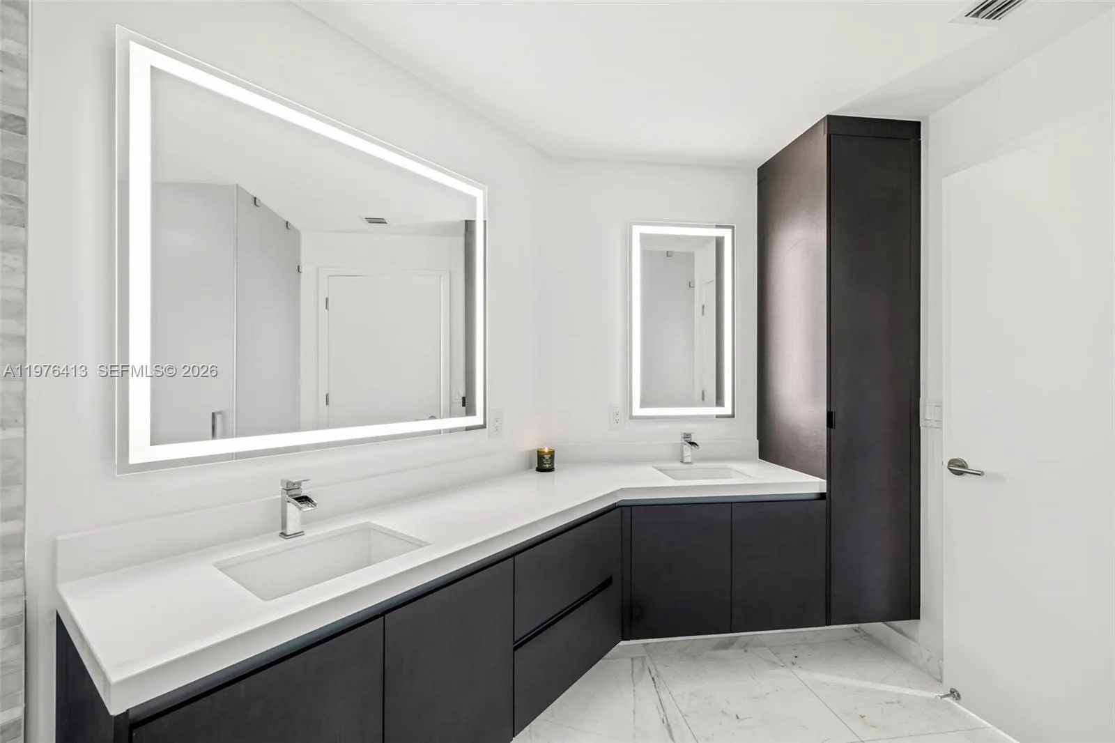 851 NE 1st Ave # 4506, Miami, FL 33132 photo 8