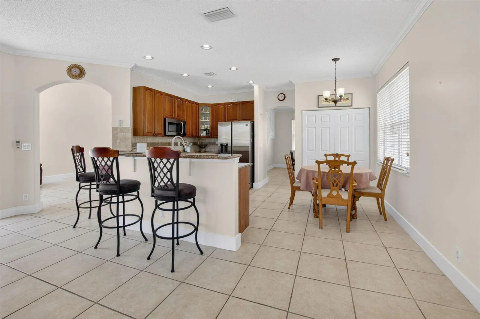 6207 Shadow Tree Lane, Lake Worth, FL 33463 photo 12