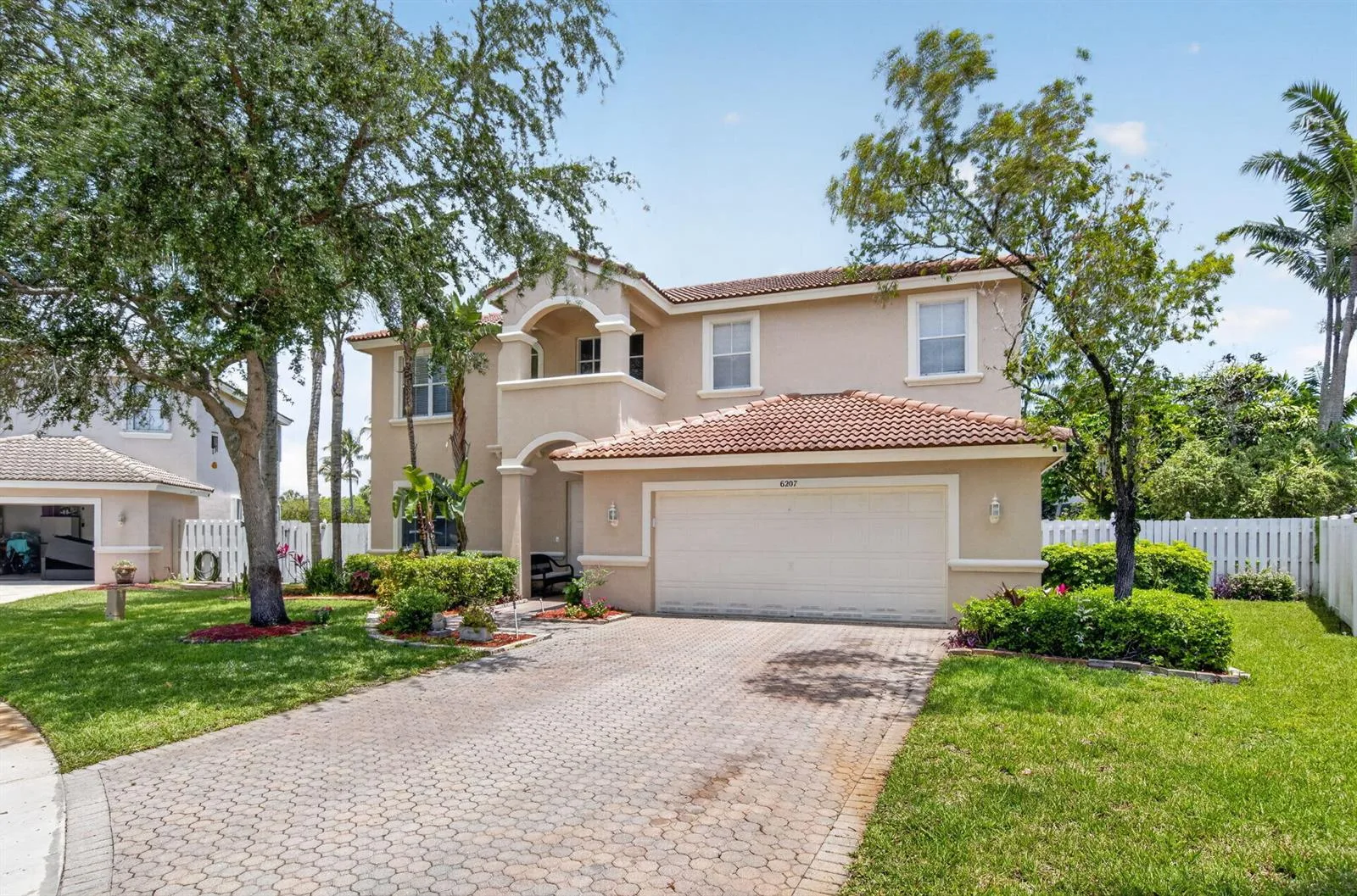 6207 Shadow Tree Lane, Lake Worth, FL 33463 photo 3