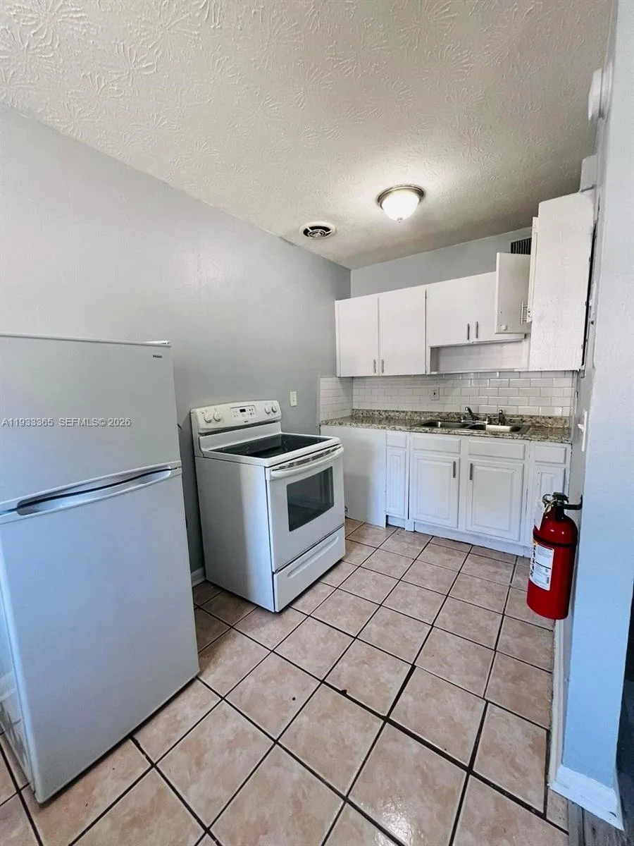 4502 Friden Dr Jacksonville, Jacksonville, FL 32209 photo 9