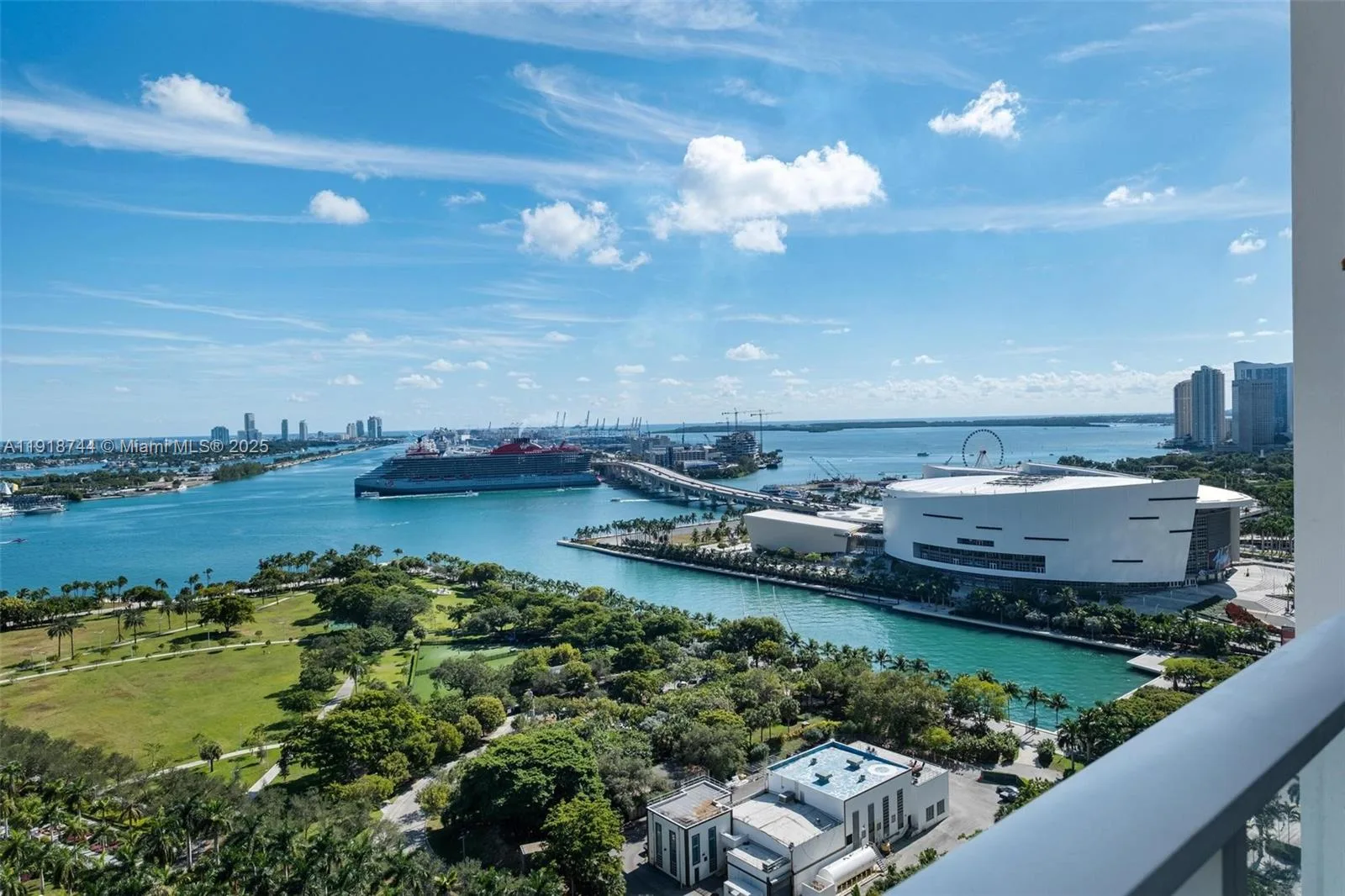 1040 Biscayne Blvd # 2203, Miami, FL 33132 photo 12
