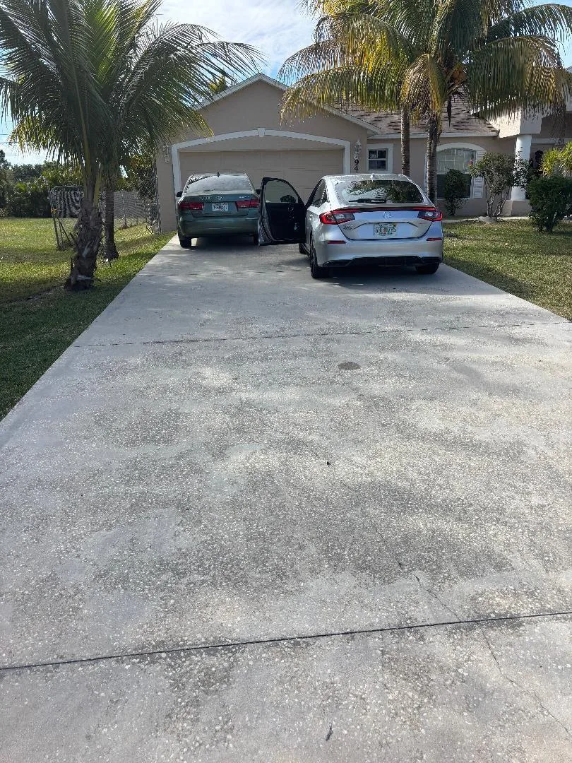 944 SW Del Rio Boulevard, Port St. Lucie, FL 34953