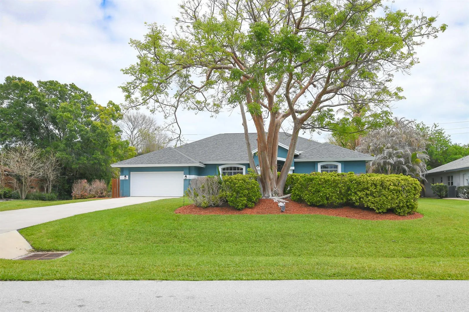 2263 NE Marlberry Lane, Jensen Beach, FL 34957