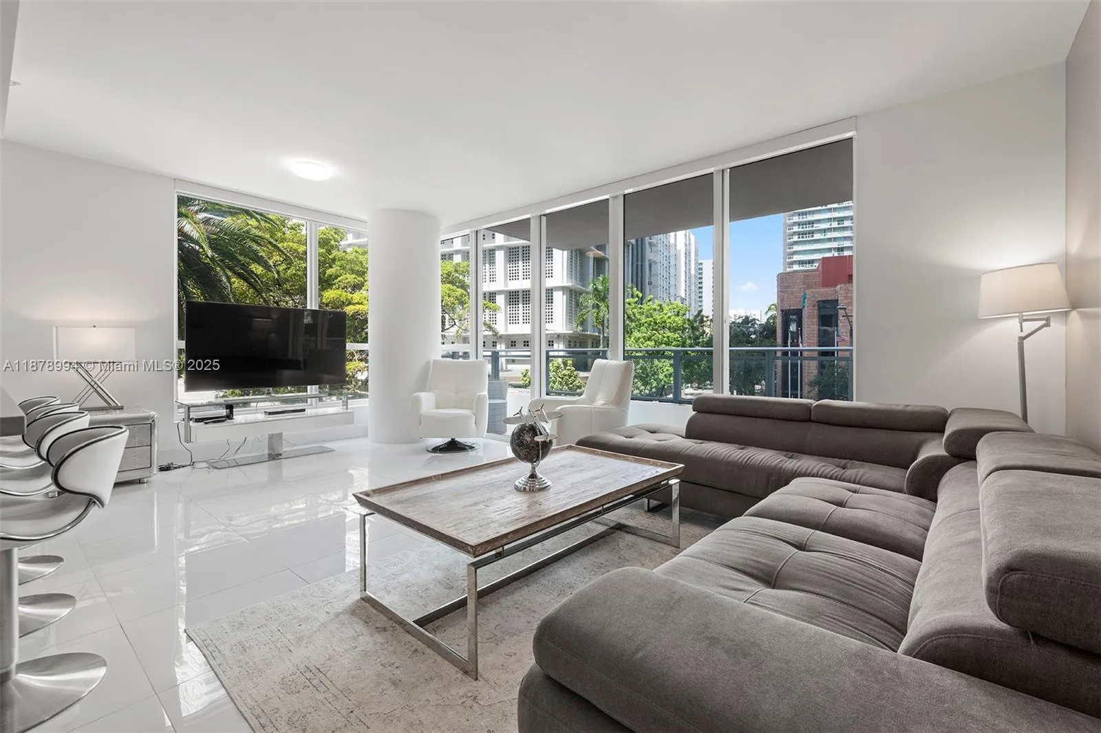1080 Brickell Ave # 209, Miami, FL 33131 photo 3