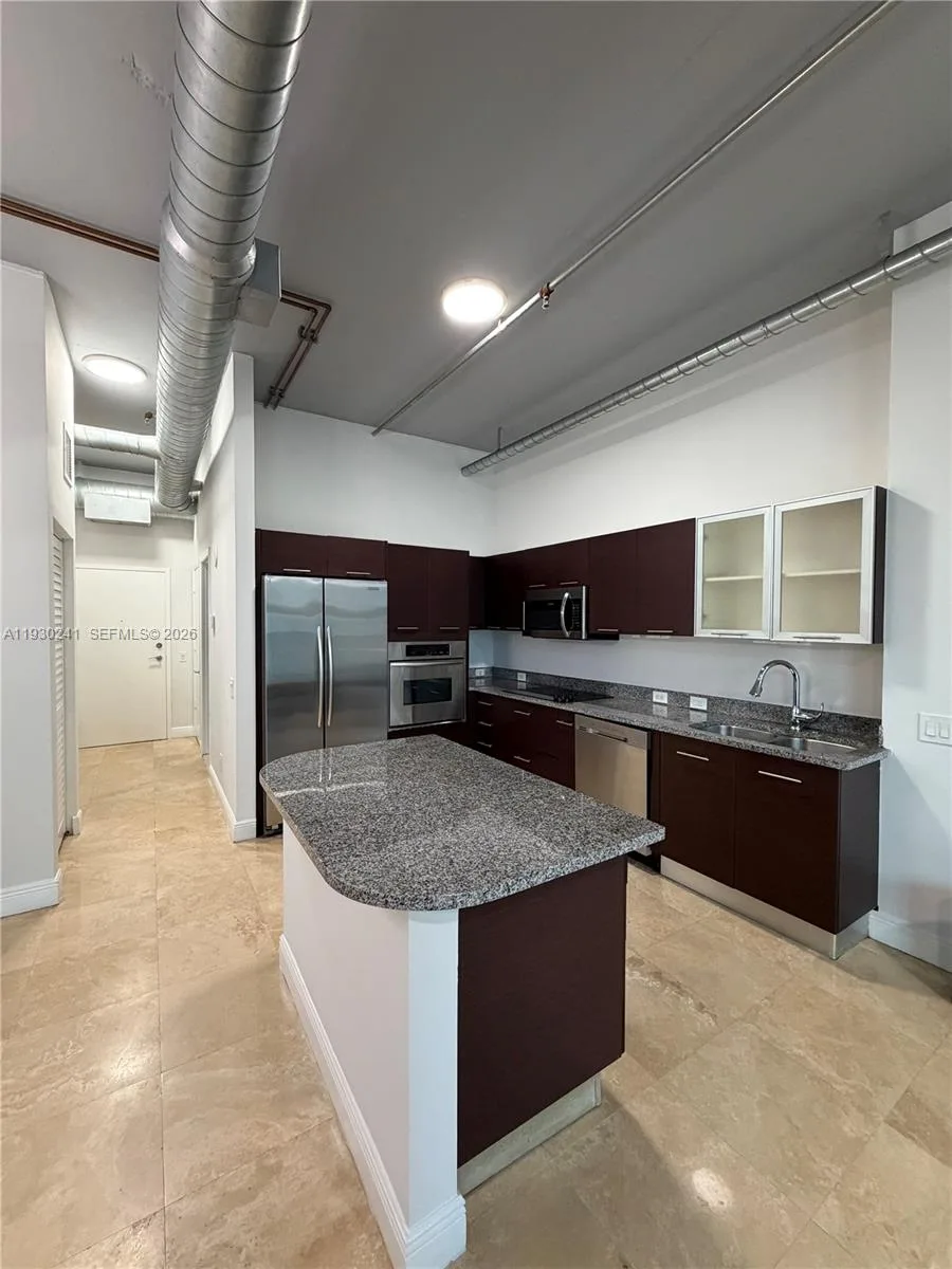 Uptown Marina Lofts photo 13