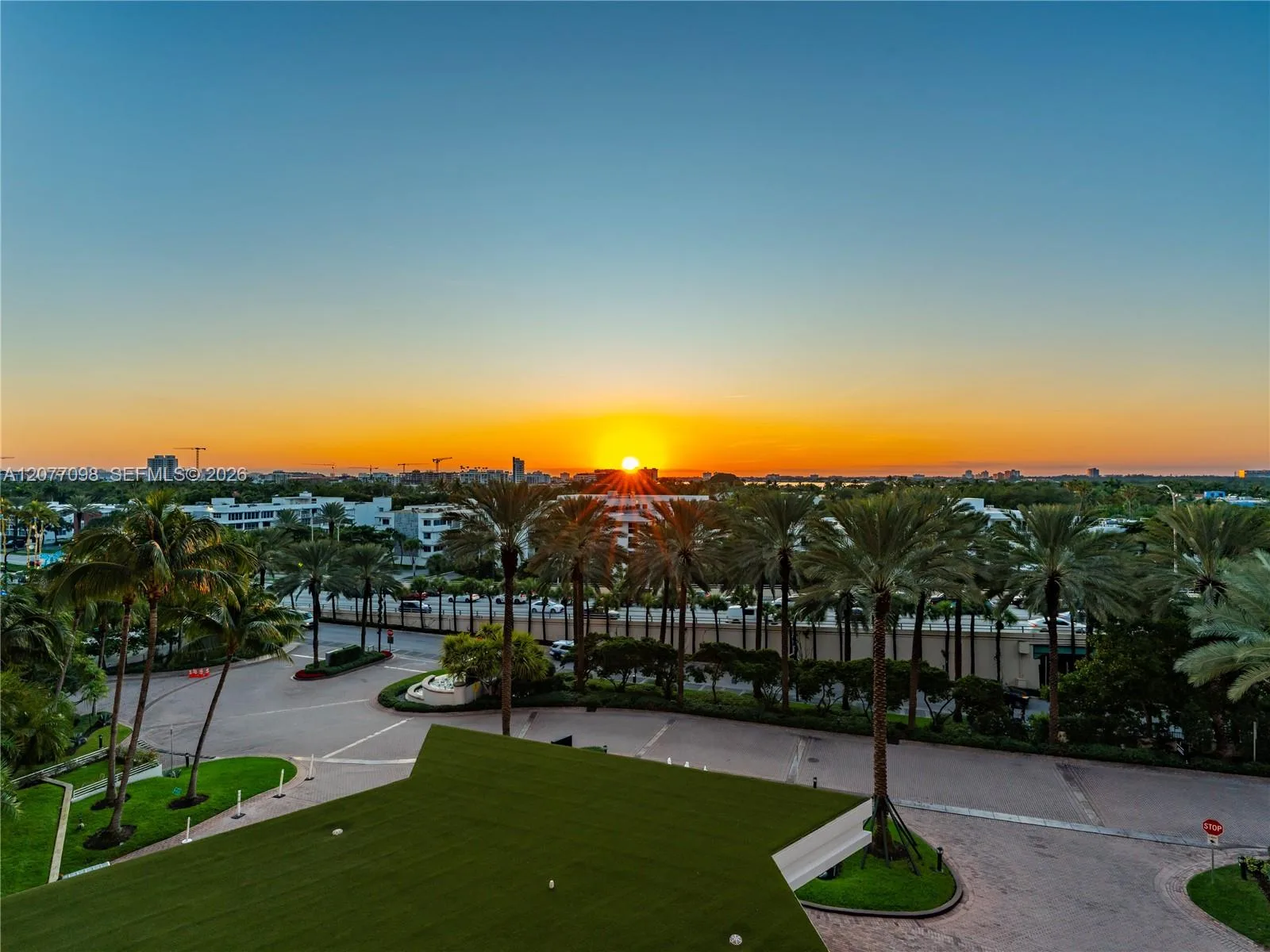 10275 Collins Ave # 527, Bal Harbour, FL 33154